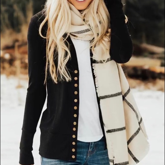 Accessories - Gorgeous, heavy-weight scarf.  So cozy!!!